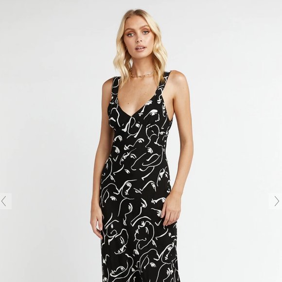 DISSH Dresses & Skirts - DISSH Black and White Midi Dress